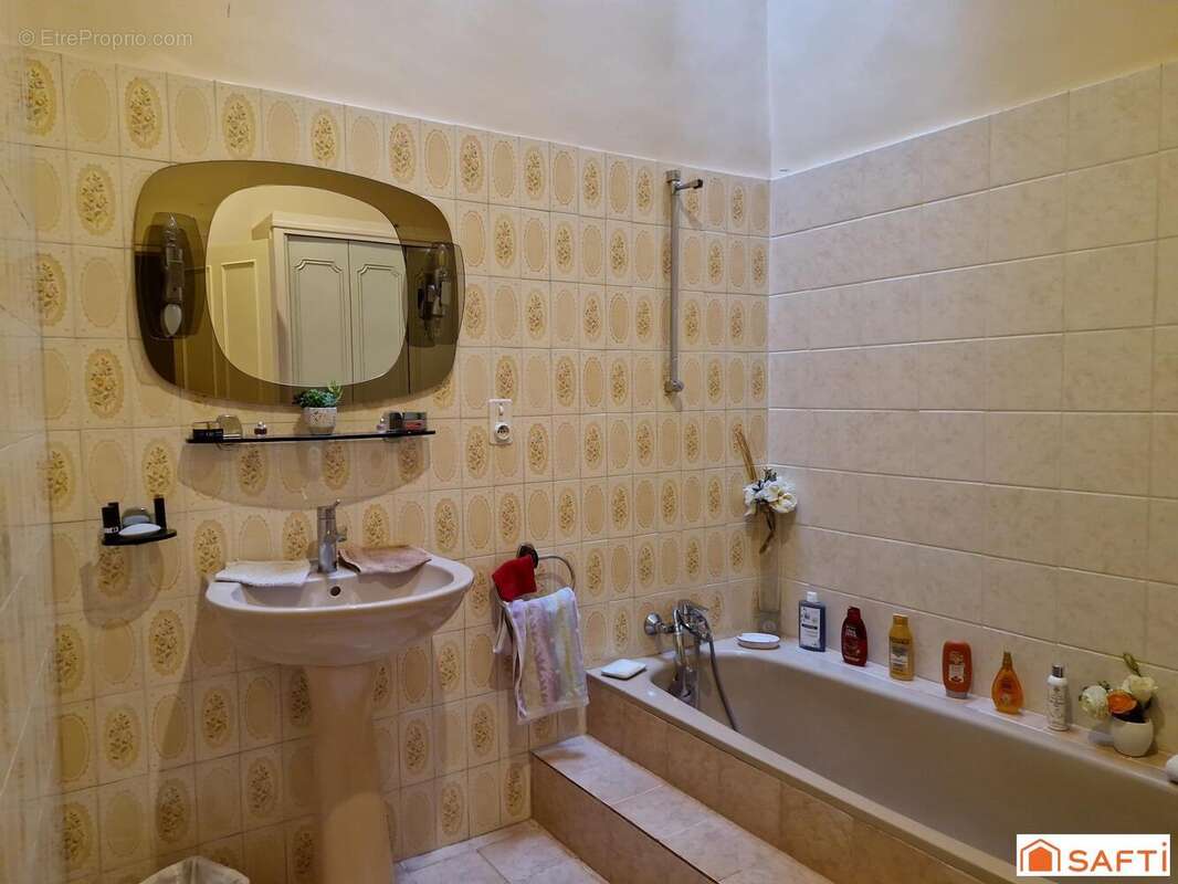 Photo 7 - Appartement à CUCURON