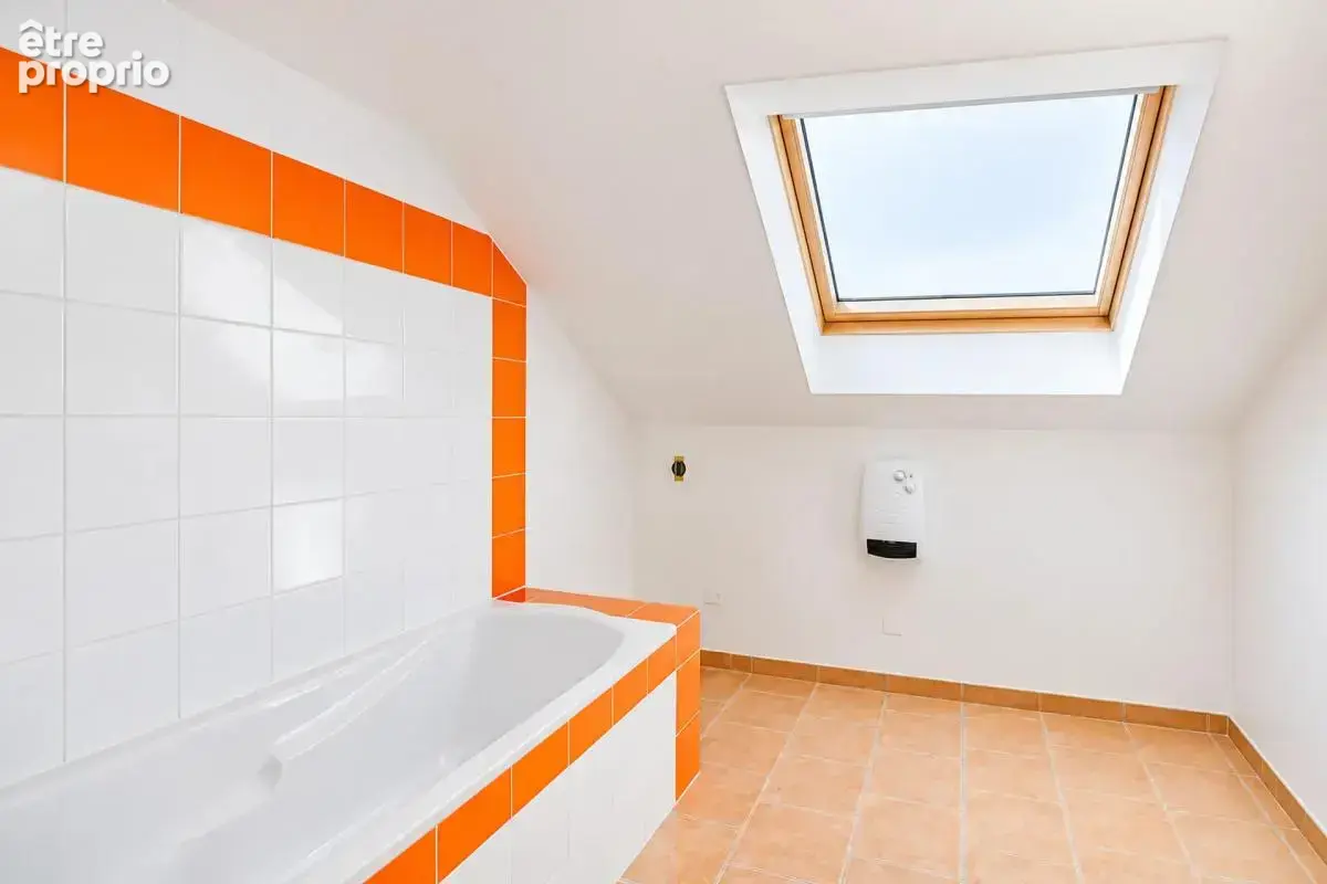 Appartement de 5 pièces de 98 m² à Ruoms - photo 18