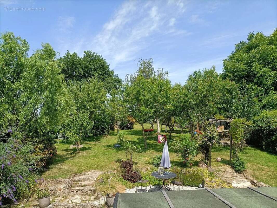 Maison à PLEUDIHEN-SUR-RANCE