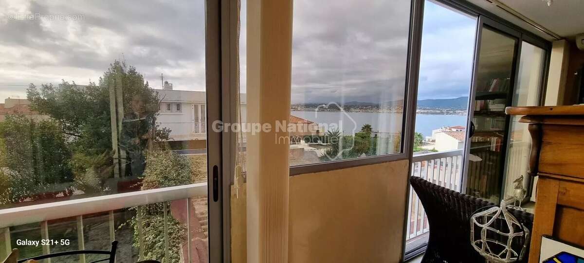 Appartement à SIX-FOURS-LES-PLAGES