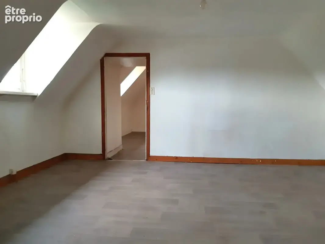 Spacieuse Longère sur terrain d'env. 2.300 m2 - photo 9