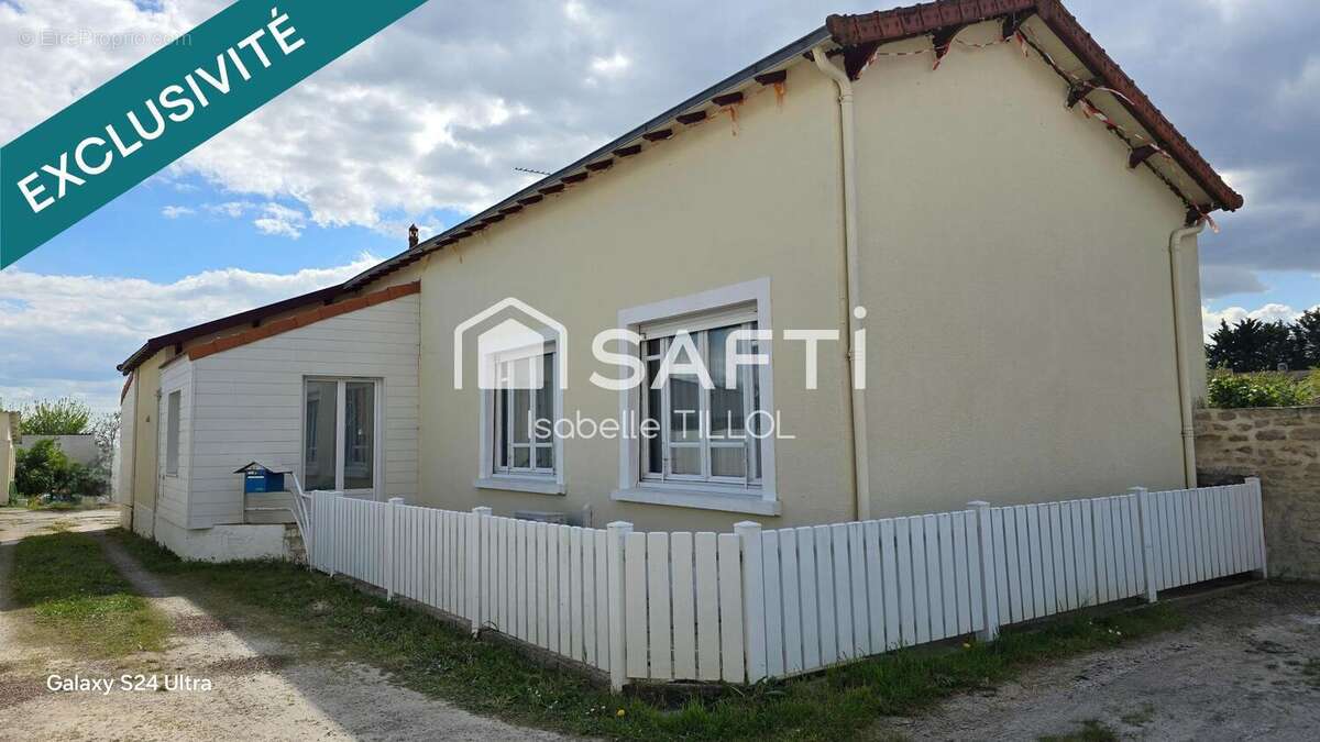 Photo 2 - Maison à CHAMPAGNE-LES-MARAIS