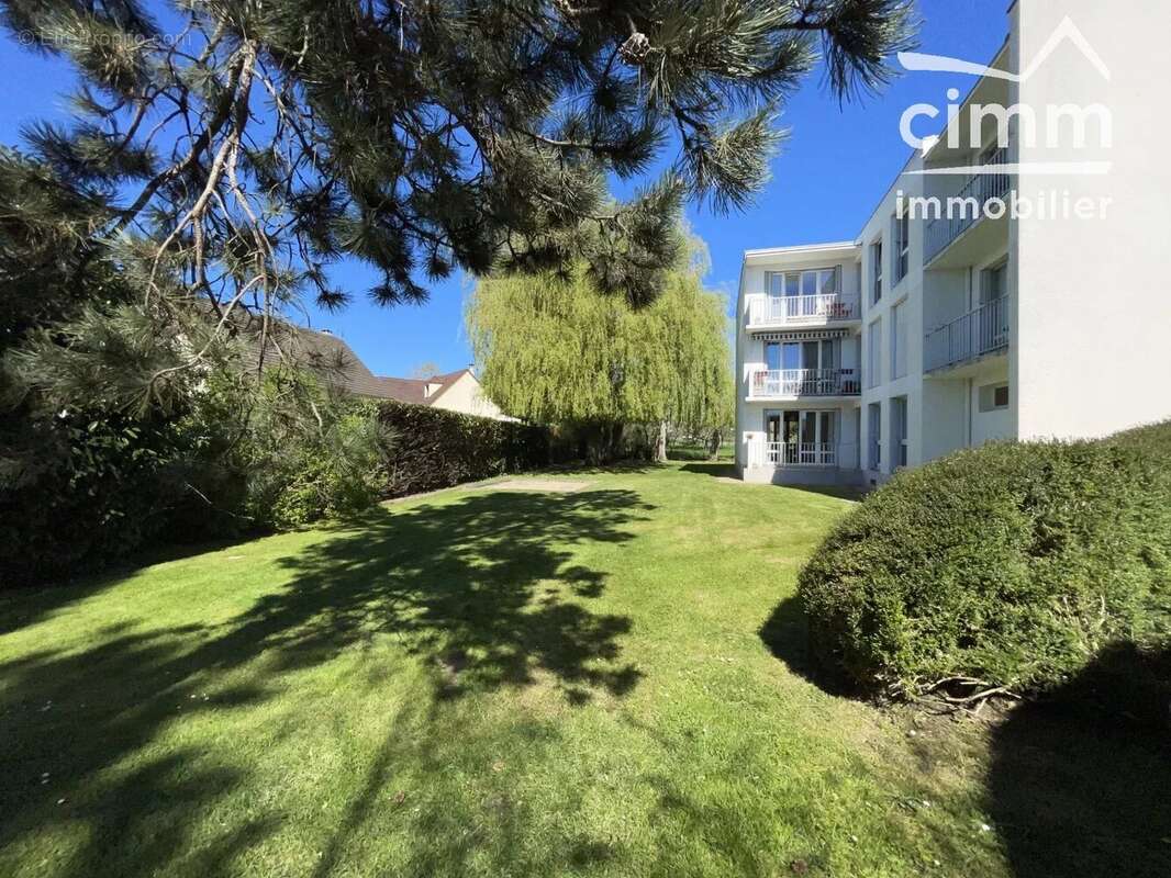 Appartement à COULOMMIERS