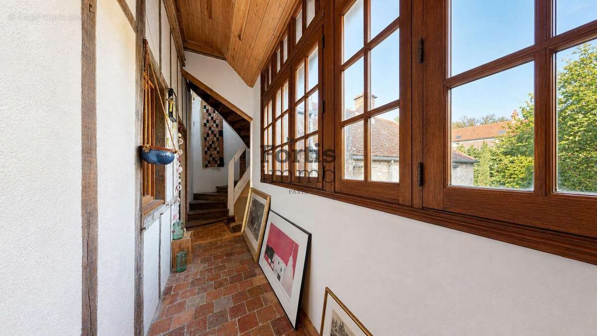 Maison à EPINEUIL