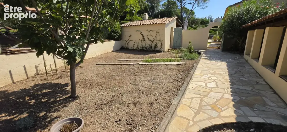 Vente villa à Puget-Sur-Argens. VAR. Plain-pied avec piscine. - photo 19