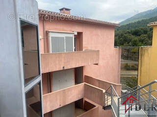 Appartement à CORTE