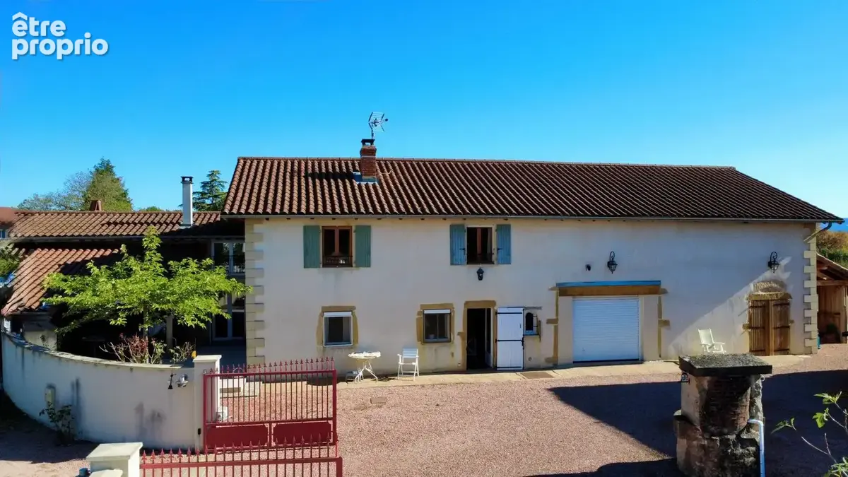 Maison à LIGNY-EN-BRIONNAIS
