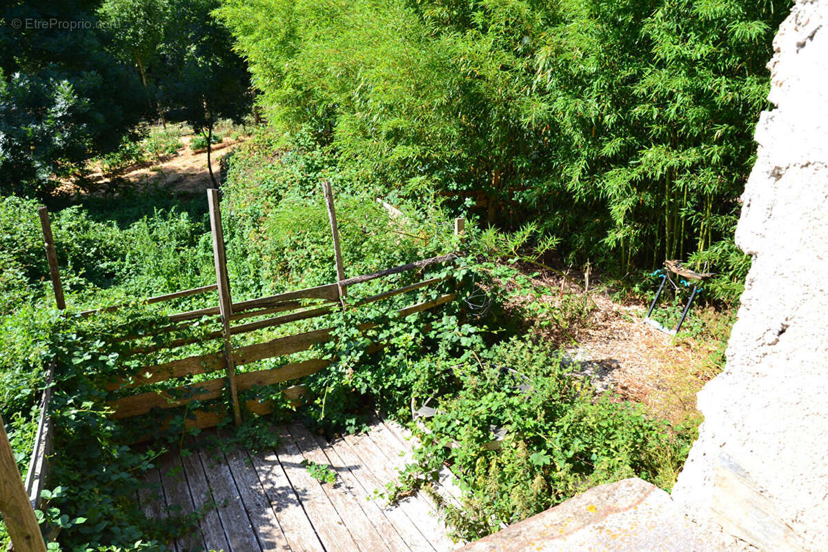 Courniou dans hameau Maison de 84 m2 avec terrasse et  terrains - photo 8