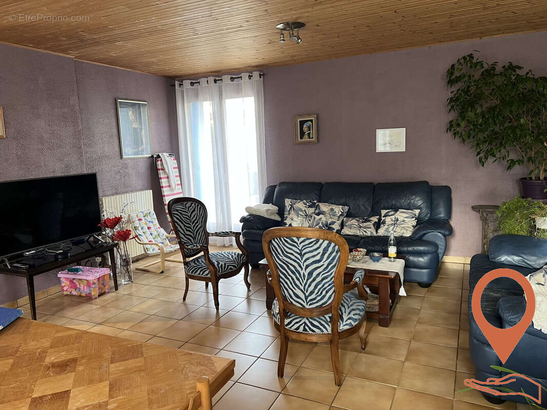 Maison à SARTROUVILLE