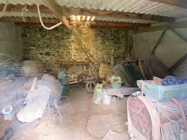 Ancien corps de ferme renover sur terrain de 3109 m2 - photo 19