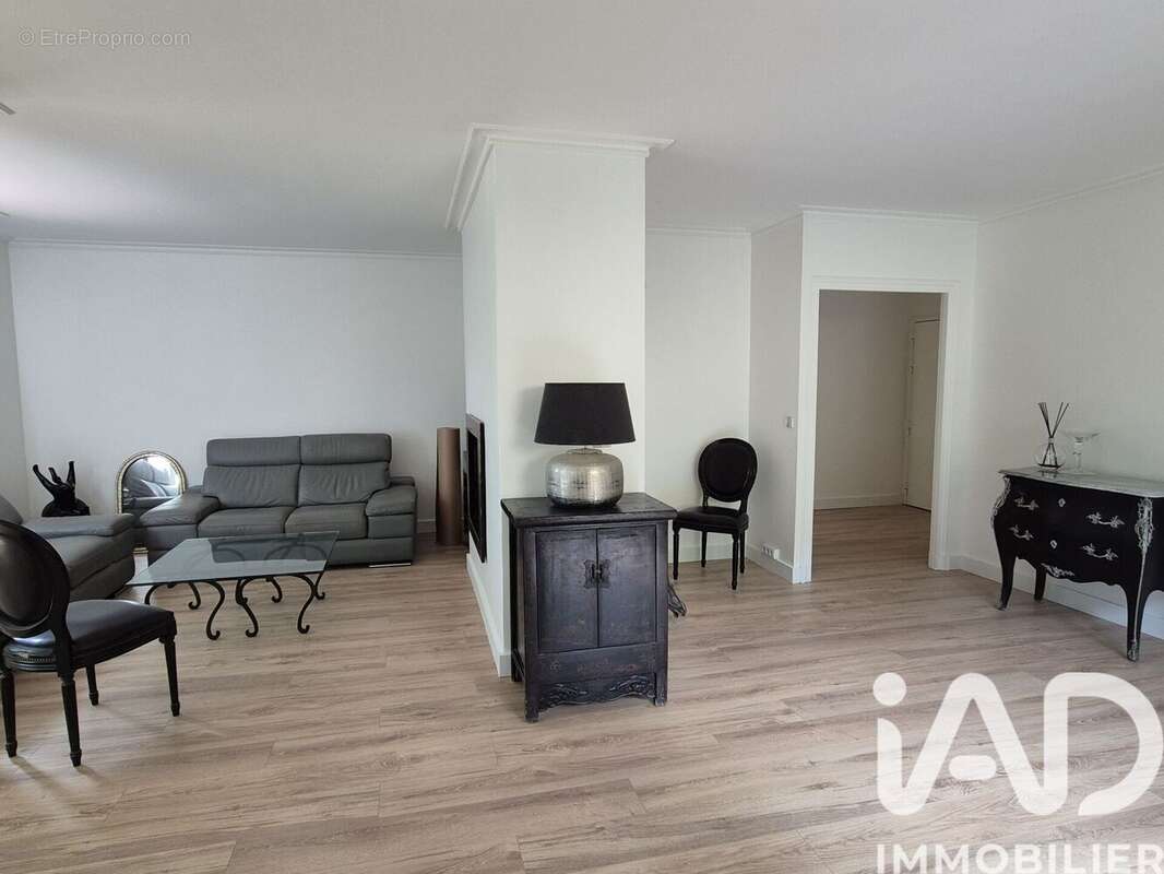 Photo 4 - Appartement à JOUY-EN-JOSAS