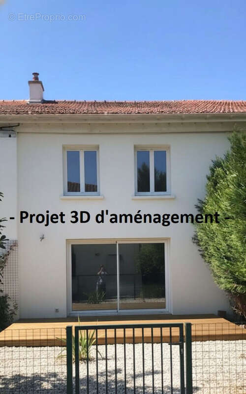 Autre à VENDAYS-MONTALIVET