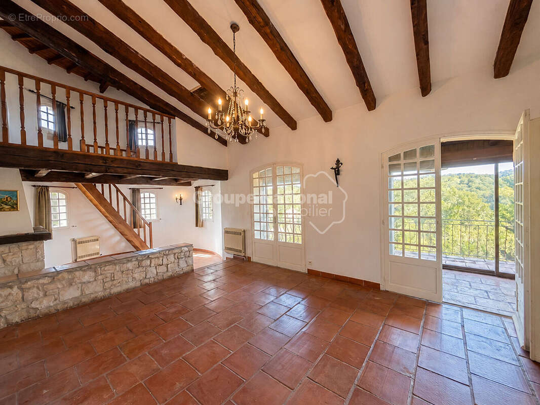 Maison à ENSUES-LA-REDONNE