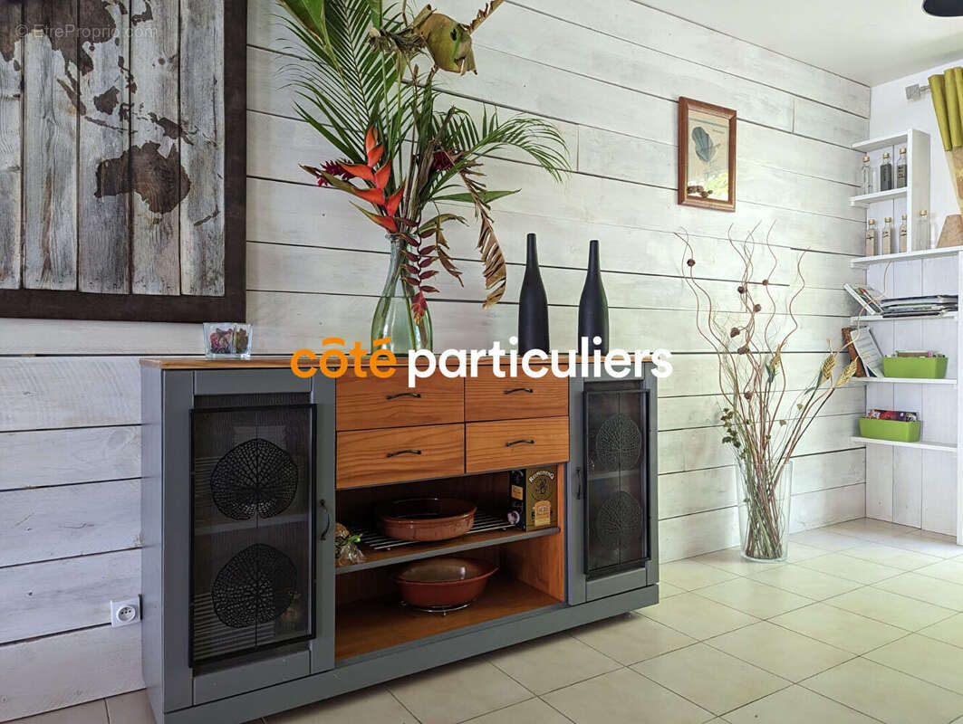 Maison à SAINTE-ANNE