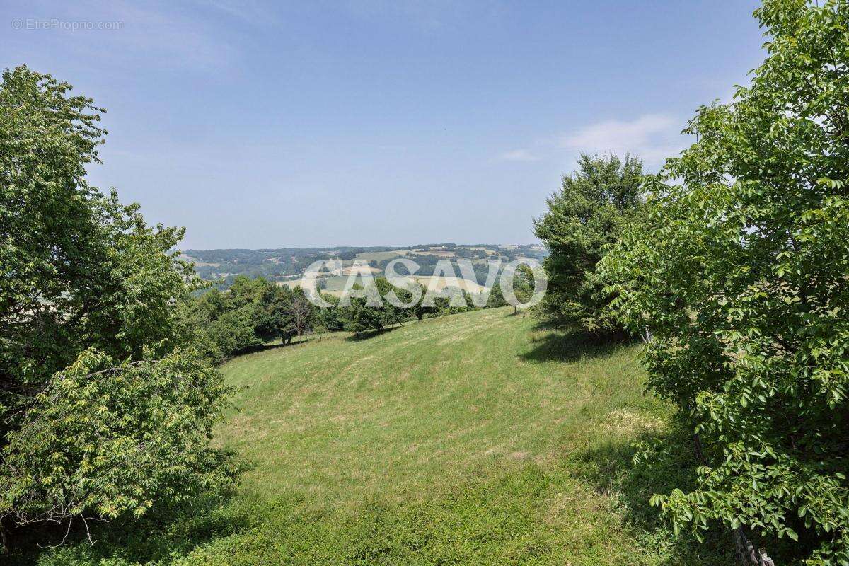 Maison à REVEL-TOURDAN