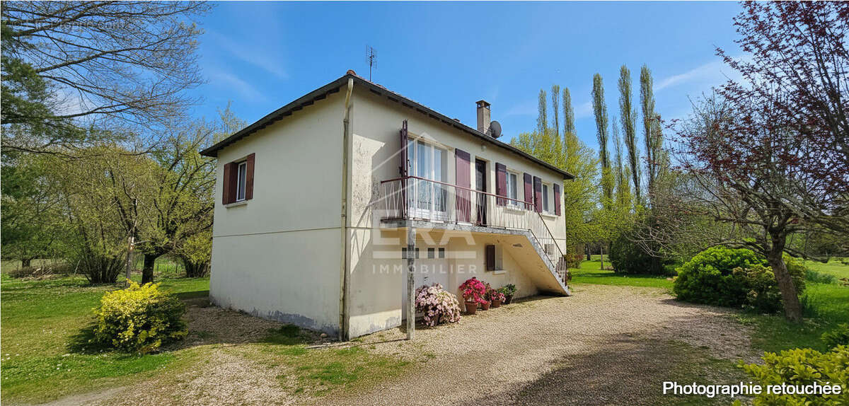 Maison à MONTPON-MENESTEROL