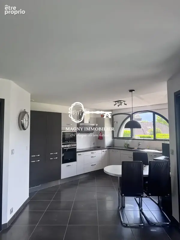 Maison 185 m² à Thyez  - photo 9