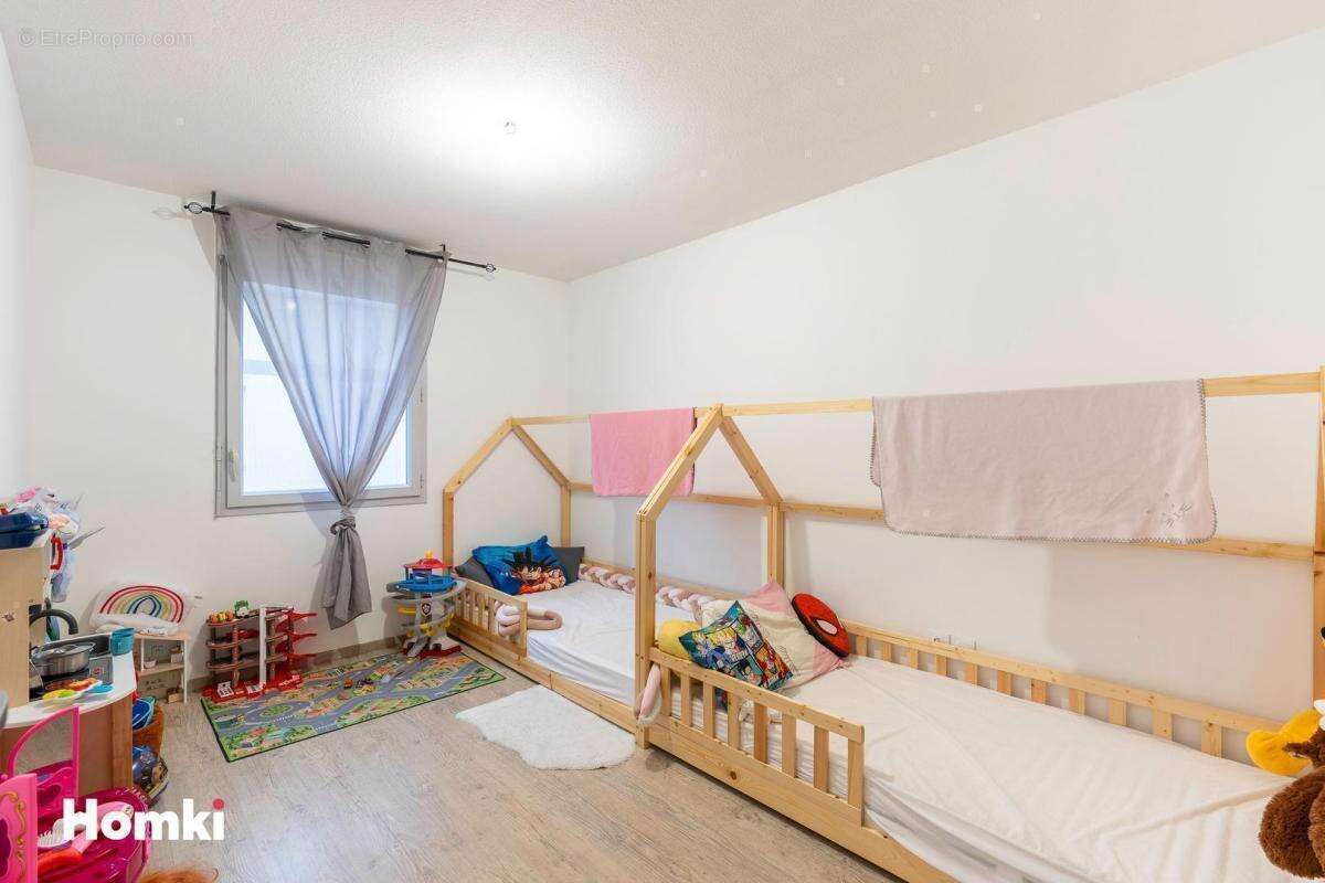 Appartement à SAINT-FONS