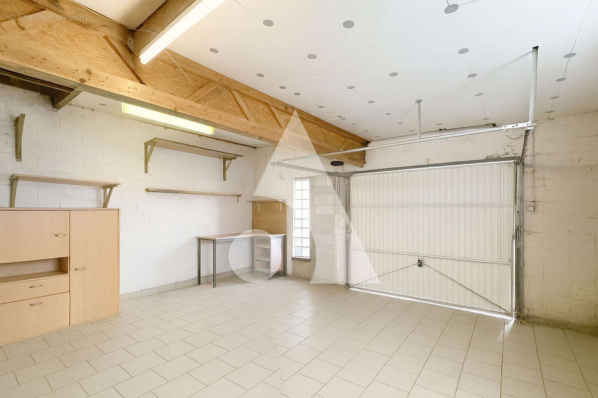 Maison à MORTAGNE-DU-NORD