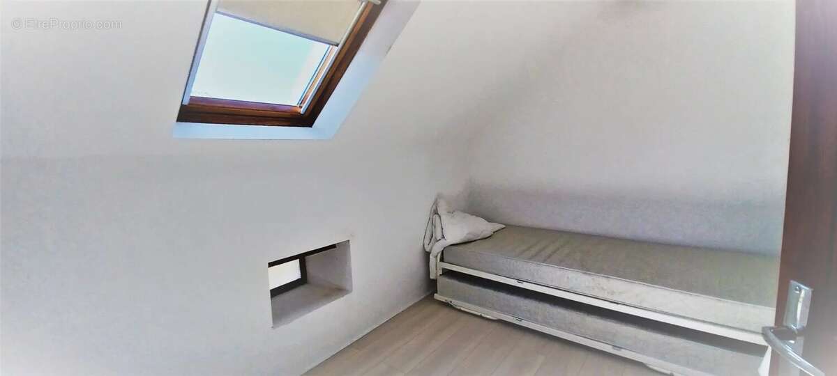 Maison à BOUSSAC-BOURG