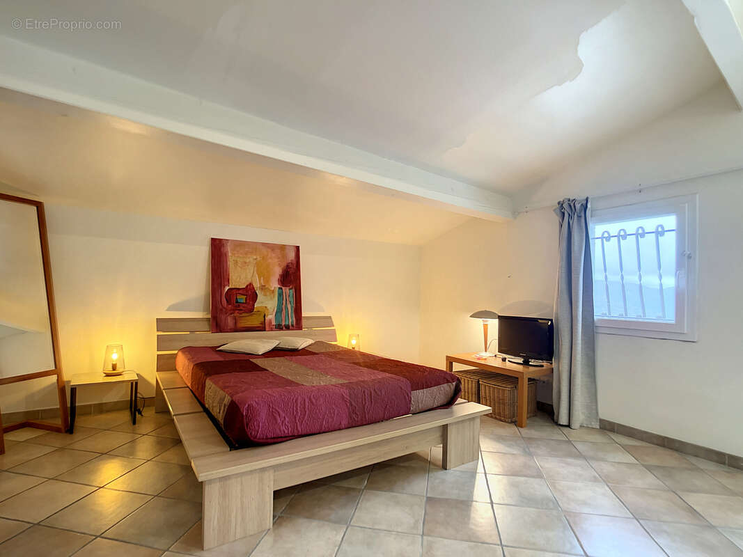 Maison à LA LIVINIERE