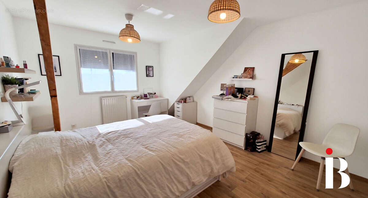 Maison familiale NANTES 115 m2 - Dépendance 20 m² - photo 5