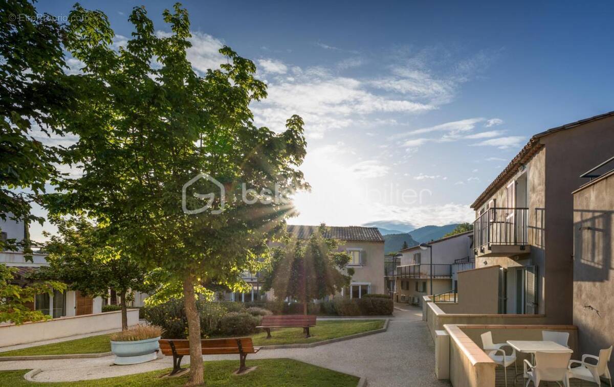 Appartement à MALAUCENE