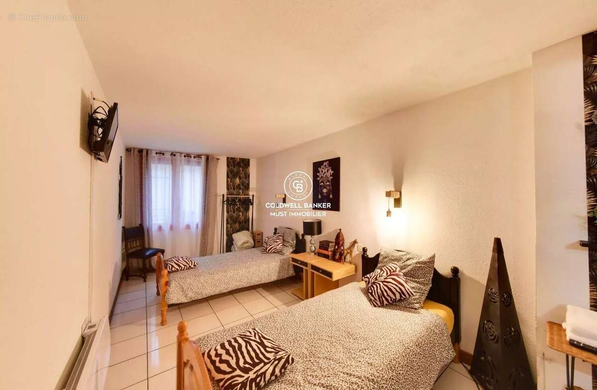 Commerce à TAUTAVEL