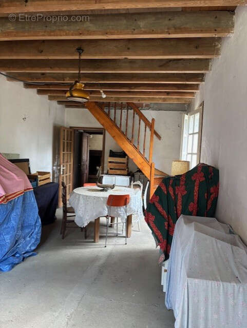 Terrain à LE BURGAUD