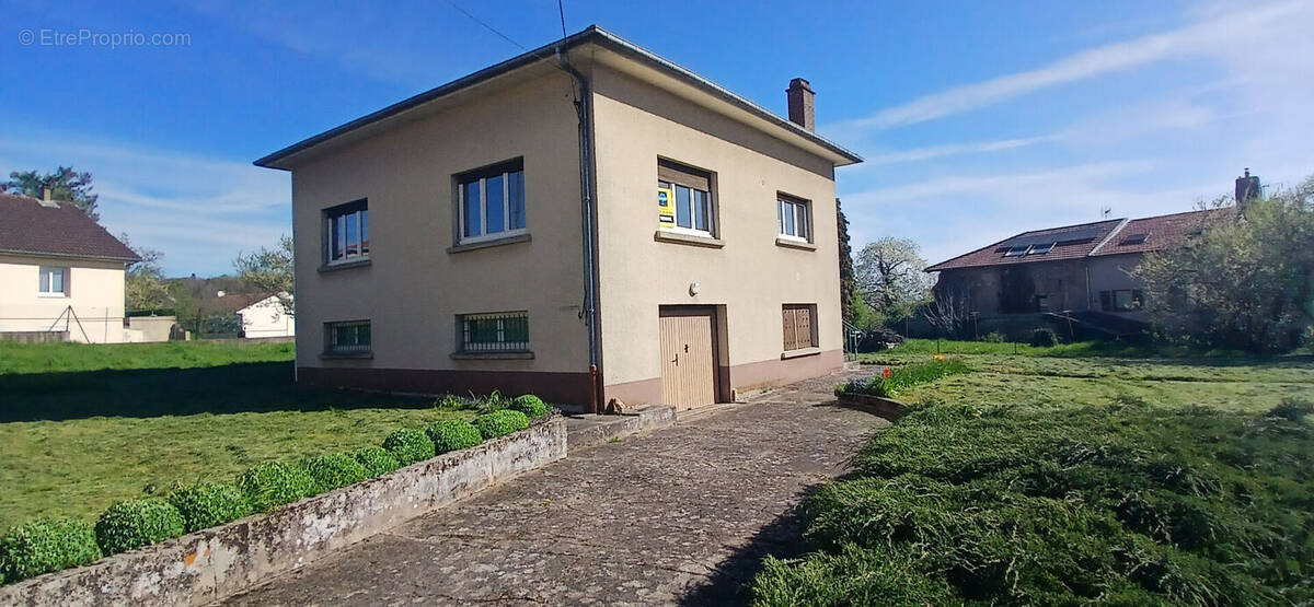 Maison à BOUXIERES-AUX-CHENES