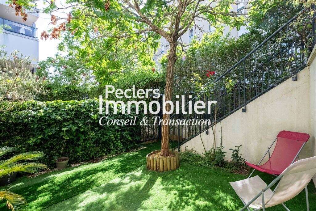 Loft familial d'exception de 112m2 avec terrasse et jardin  – nanterre centre ville - photo 14