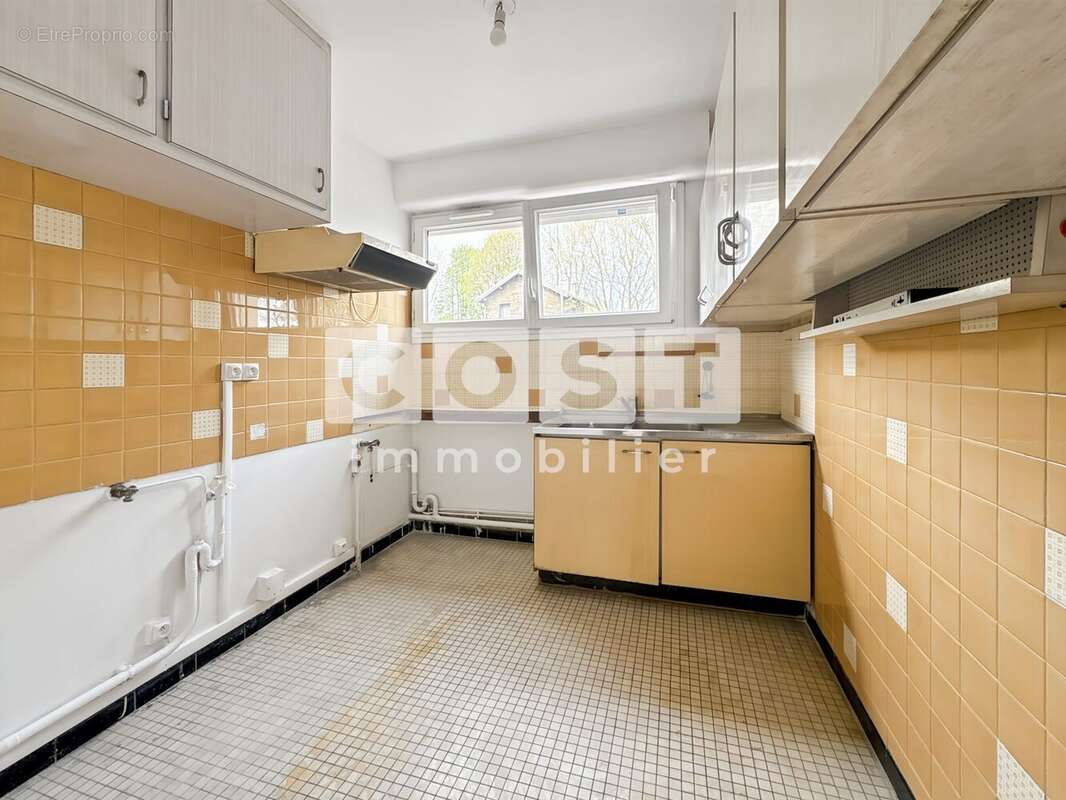 Appartement à ASNIERES-SUR-SEINE