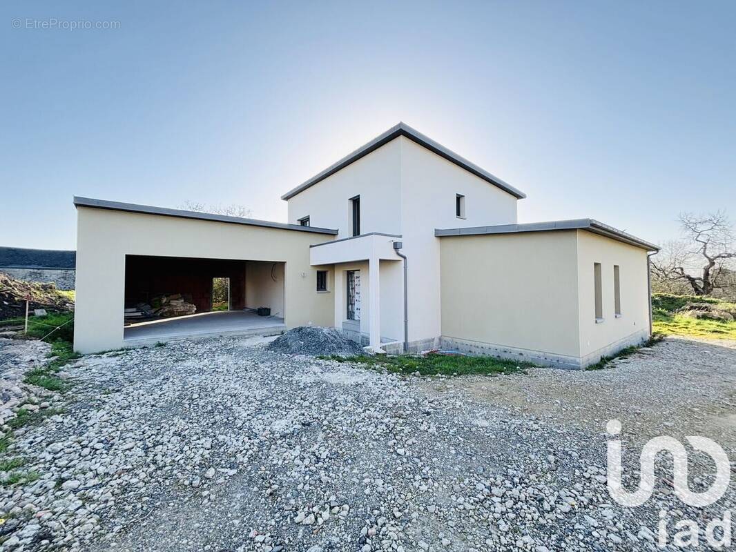 Photo 1 - Maison à SOUDAN