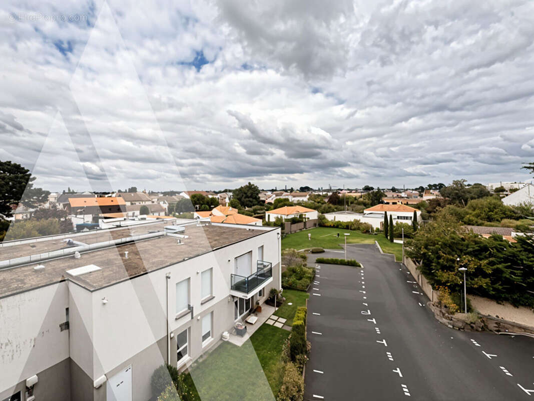Appartement à SAINT-SEBASTIEN-SUR-LOIRE