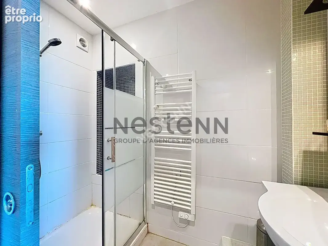 À deux pas de la mer, appartement plein de charme et de possibilités ! - photo 5