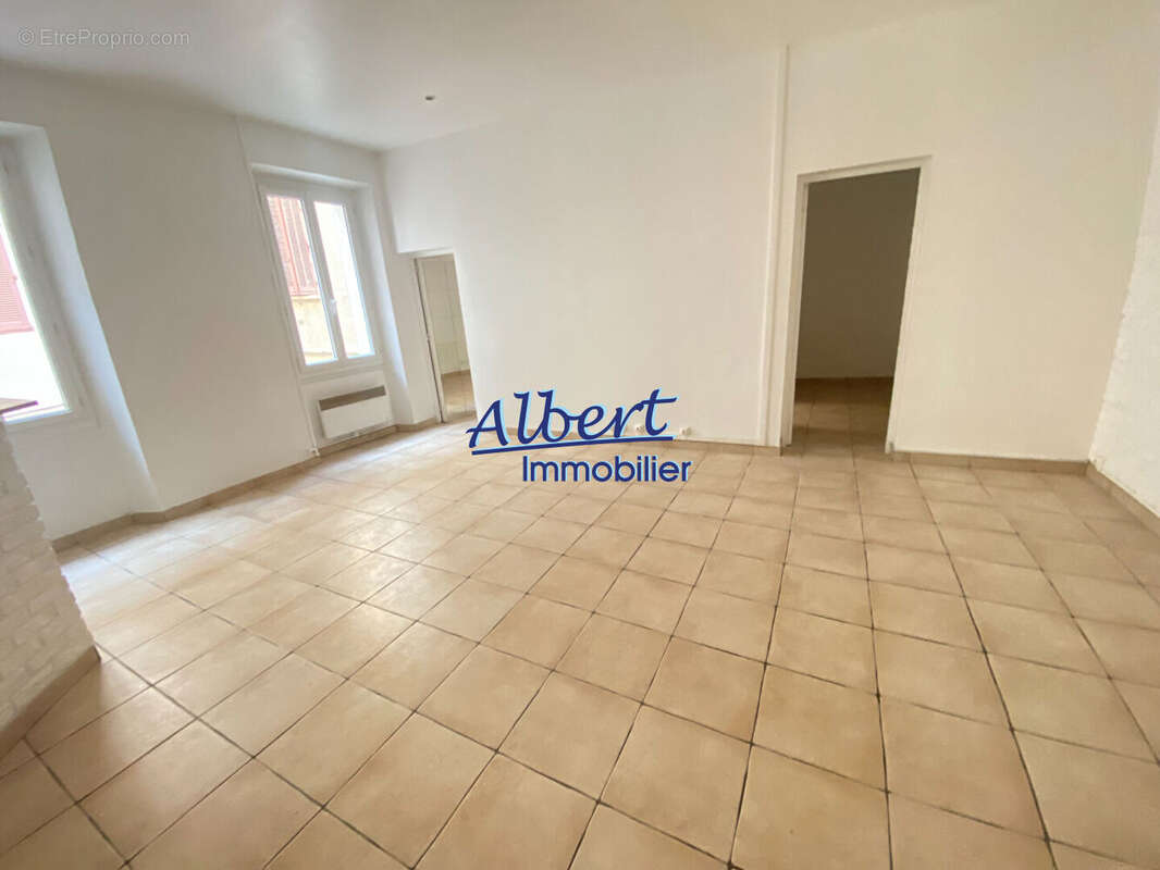 Appartement à OLLIOULES