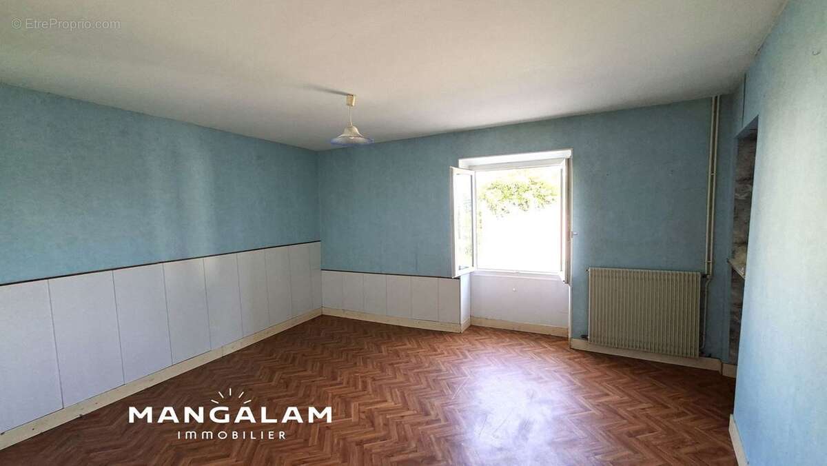 Maison 89 m² à Availles-Limouzine  - photo 4