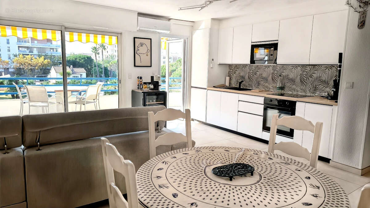 Appartement à FREJUS