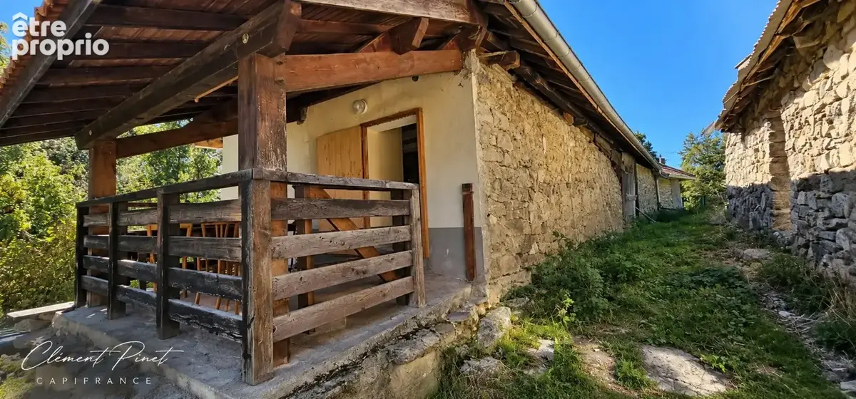 Ancienne ferme à rénover avec dépendance – terrain de 1 895 M² – CHORGES - photo 19