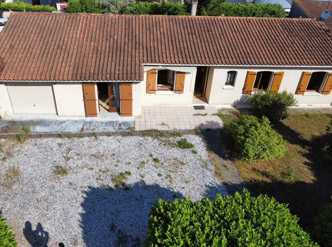 Maison à BRIE