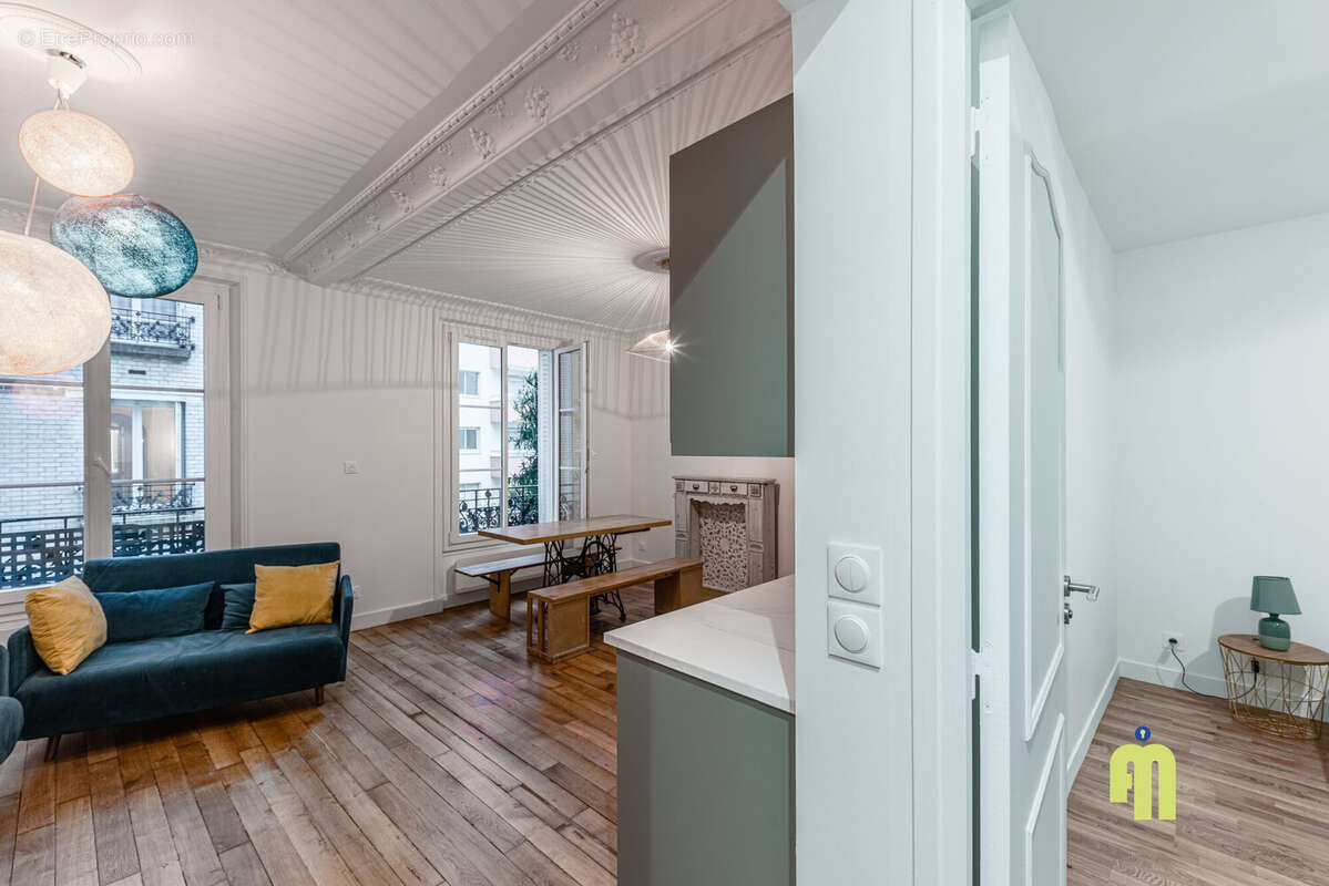 Appartement à PARIS-12E