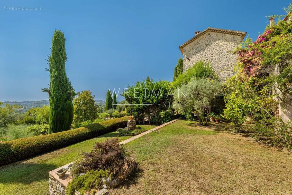 Superbe villa provençale avec piscine et vue panoramique mer – Mougins Pibonson - photo 22