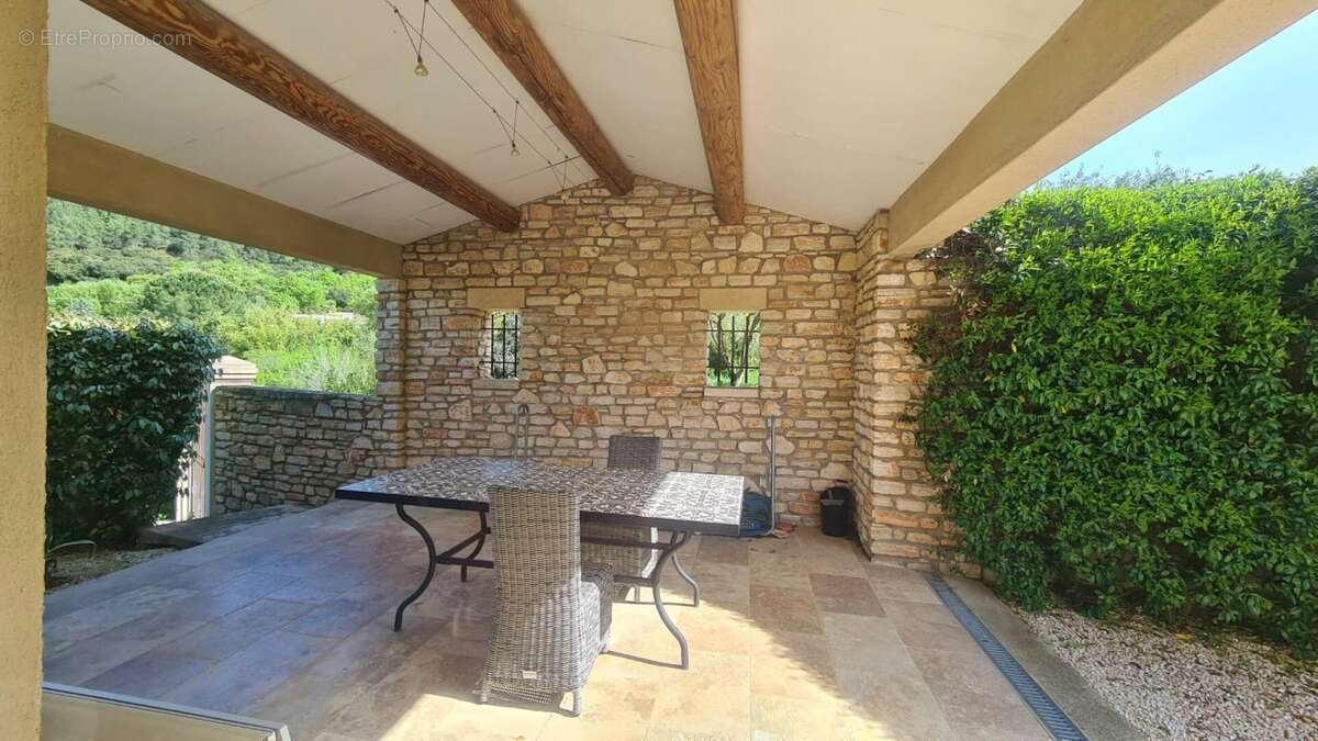 Maison à UZES