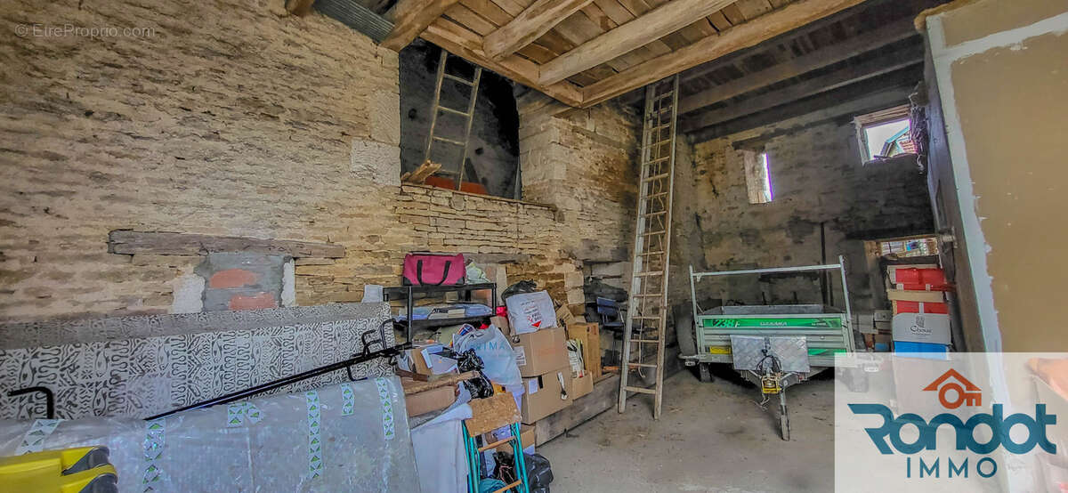 Maison à SELONGEY
