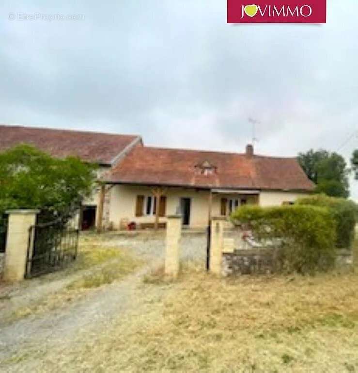 Maison à PREVERANGES