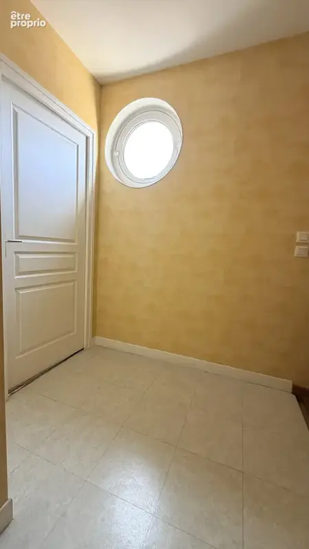 A vendre secteur gare troyes, a sainte-savine duplex 91m2, 3 chambres, un  box, cave 30m2 - photo 15