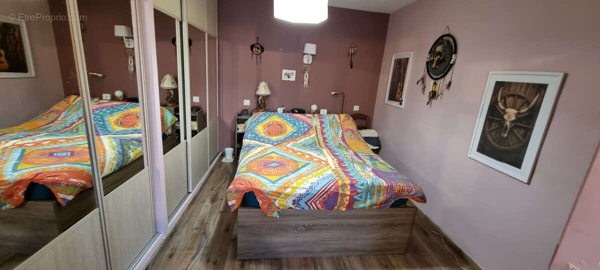 Maison à ENTRAYGUES-SUR-TRUYERE