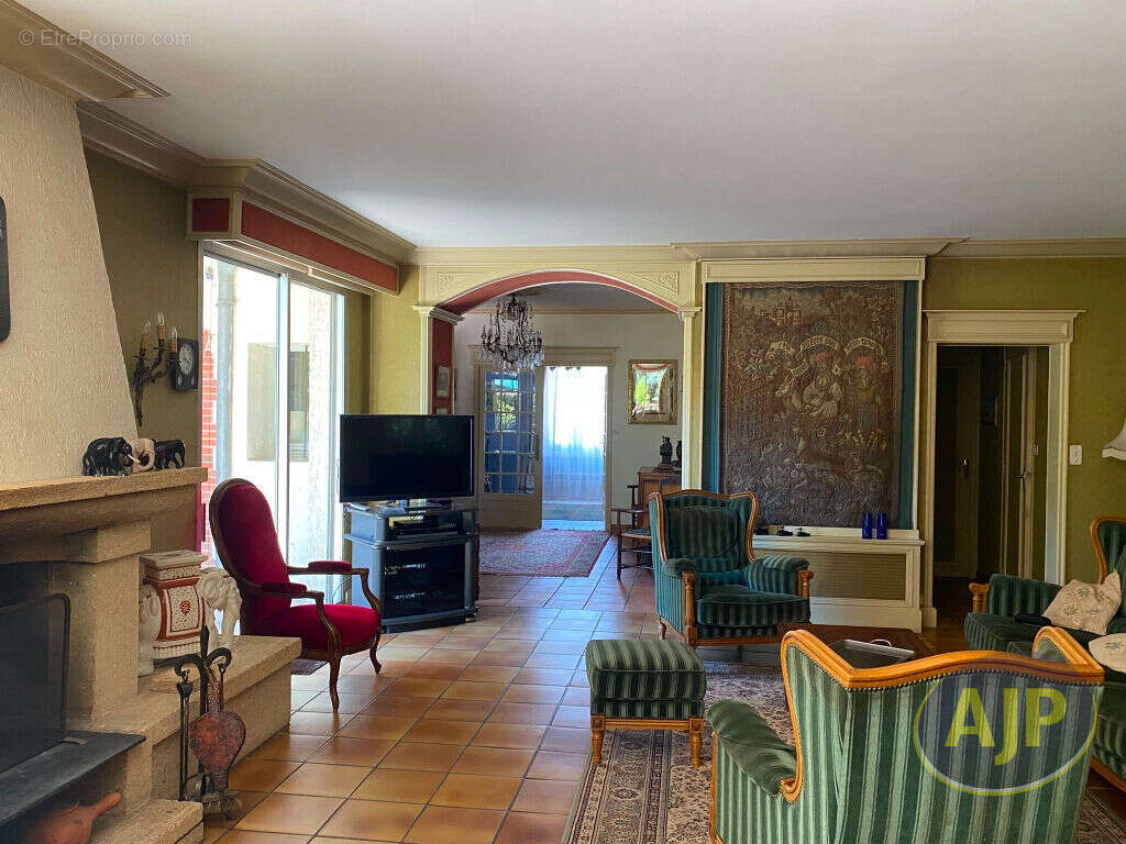 Maison Sevremoine - photo 3