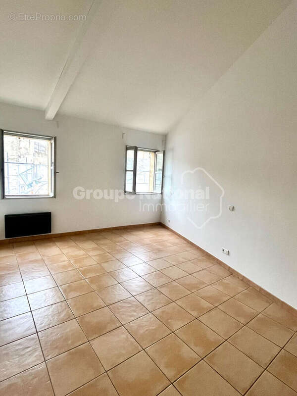 Appartement  Centre ville d'Avignon 2 pièce(s) 67 m2, garage et cave - photo 6