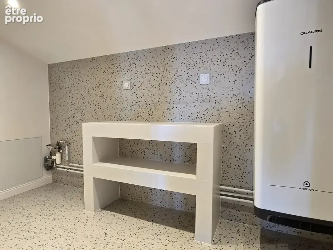 MAISON RENOVEE - type F4 - 116 m2 habitable - cour et jardin- BELLES PRESTATIONS - photo 16